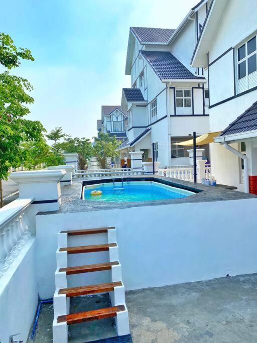 3 Storey Swimming Pool&Projector House Setia Alam Shah Alam Exterior photo